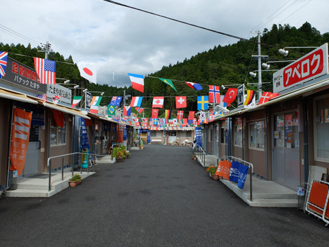 南三陸さんさん商店街