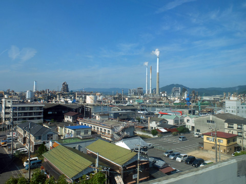 徳山の工場
