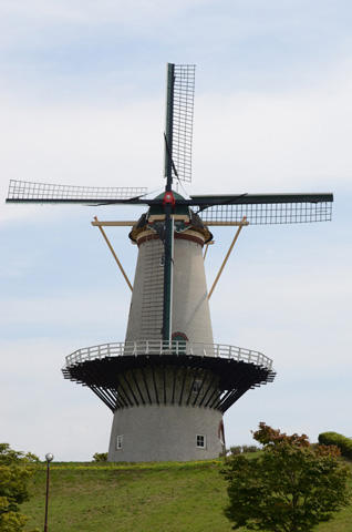 オランダ風車「白鳥」